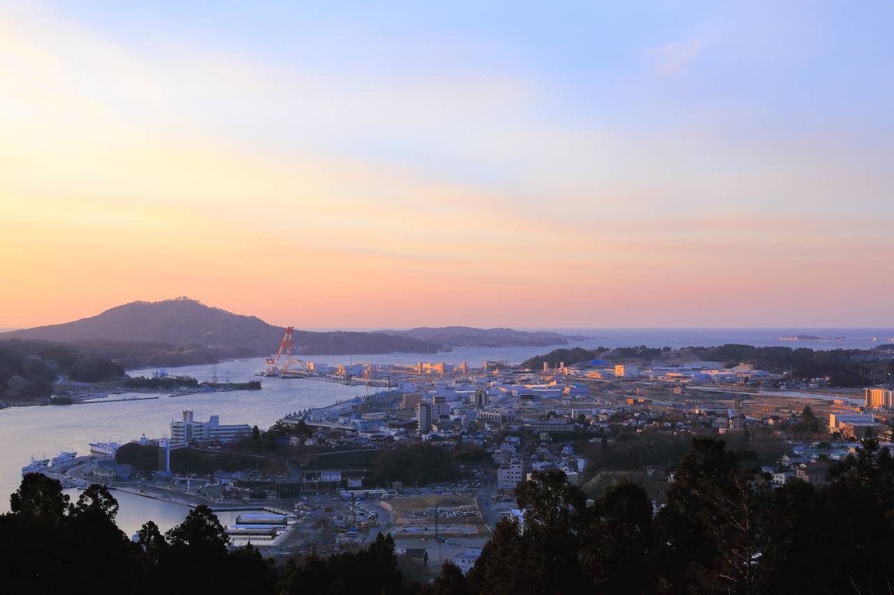 安波山の朝日